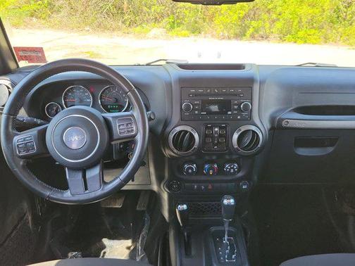Granite Crystal Metallic Clearcoat 2016 Jeep Wrangler Unlimited Sport