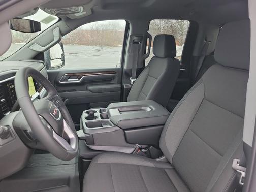 2026 GMC Sierra 2500 SLE