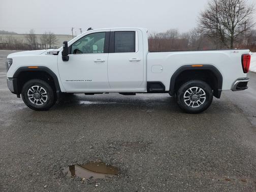 2026 GMC Sierra 2500 SLE