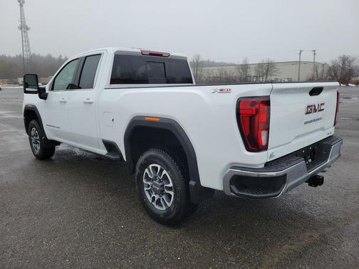 2026 GMC Sierra 2500 SLE