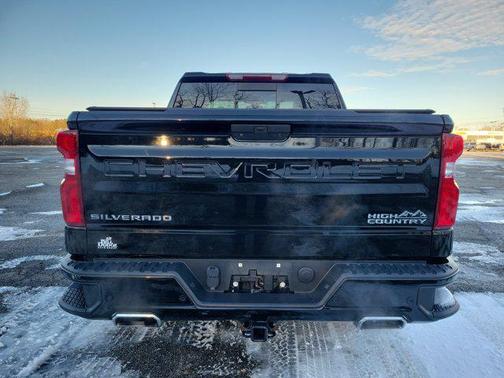 2022 Chevrolet Silverado 1500 High Country
