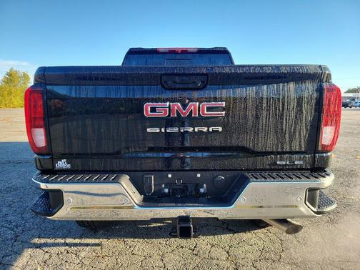 2026 GMC Sierra 3500 SLE