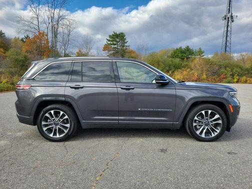 2023 Jeep Grand Cherokee 4xe Overland