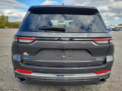 2023 Jeep Grand Cherokee 4xe Overland