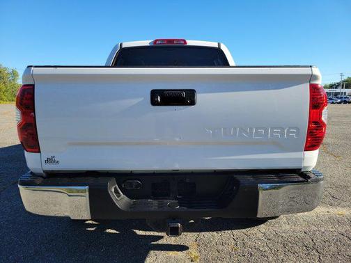 2014 Toyota Tundra SR5