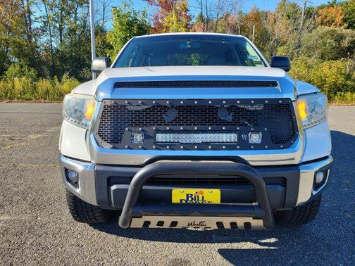 2014 Toyota Tundra SR5