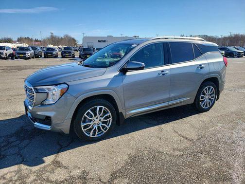2023 GMC Terrain Denali