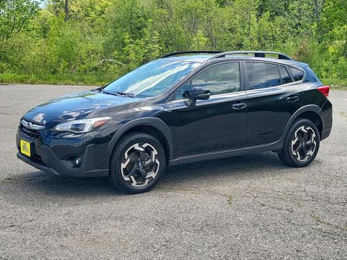 Crystal Black Silica 2023 Subaru Crosstrek Limited