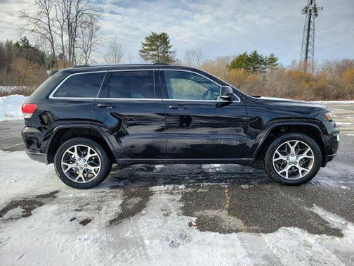 2018 Jeep Grand Cherokee Sterling Edition