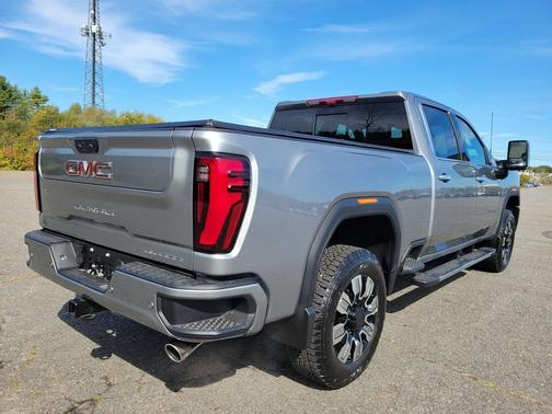 2026 GMC Sierra 2500 Denali