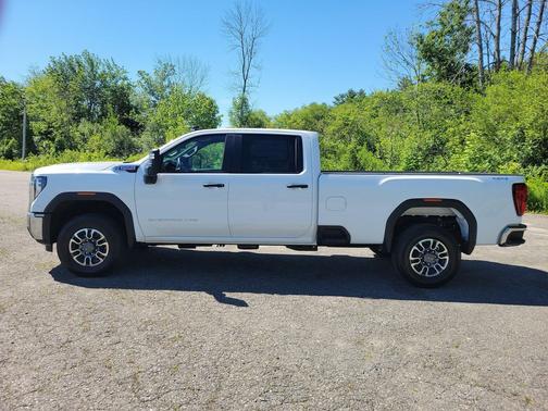 Summit White 2026 GMC Sierra 3500 Base