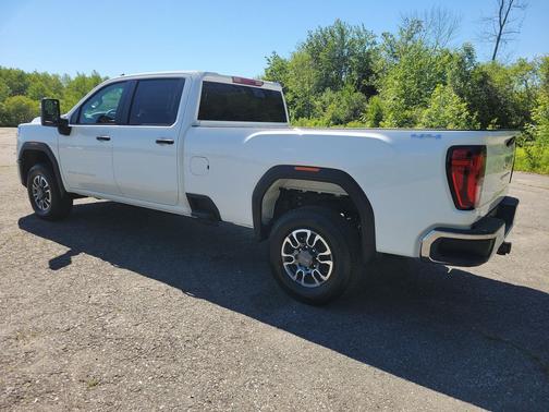 Summit White 2026 GMC Sierra 3500 Base