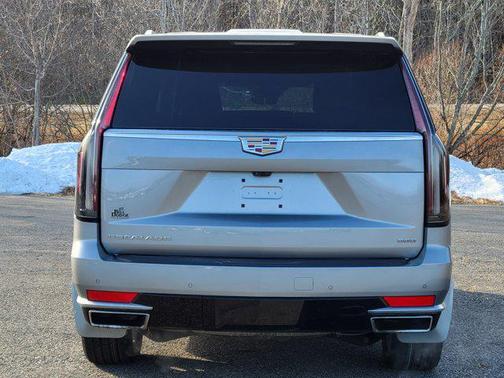 2024 Cadillac Escalade ESV Premium Luxury