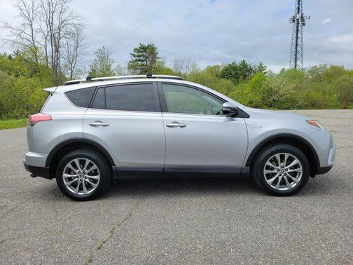 2017 Toyota RAV4 Hybrid Limited