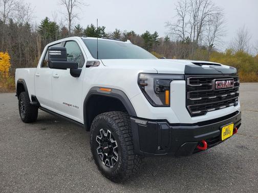 2026 GMC Sierra 2500 AT4