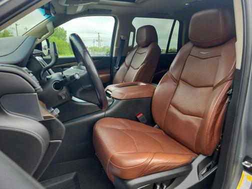 Satin Steel Metallic 2018 Cadillac Escalade Luxury