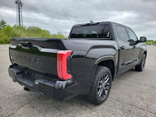 2023 Toyota Tundra Platinum