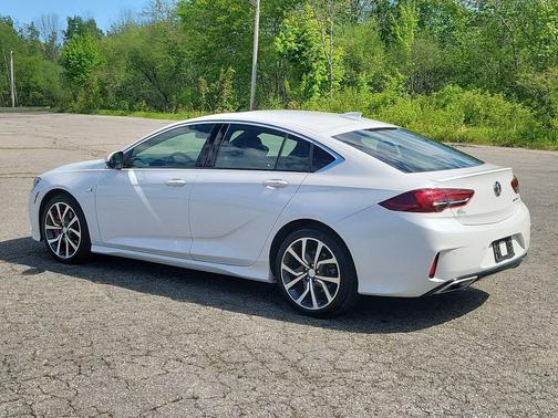 White Frost Tricoat 2019 Buick Regal Sportback AWD GS