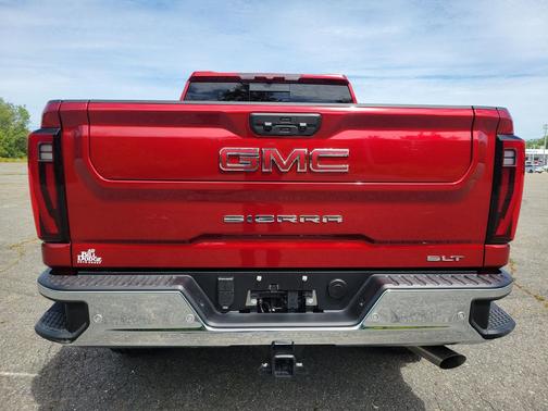 2025 GMC Sierra 2500 SLT