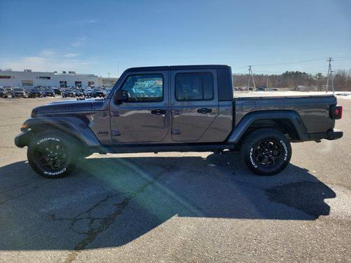2023 Jeep Gladiator Willys 4x4