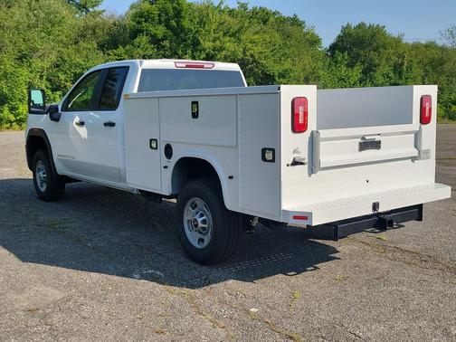 Summit White 2026 GMC Sierra 2500 Pro