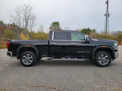 2026 GMC Sierra 2500 SLT