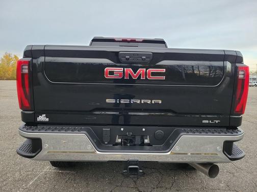 2026 GMC Sierra 2500 SLT