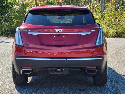 2022 Cadillac XT5 Sport