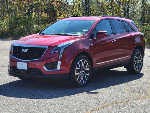 2022 Cadillac XT5 Sport
