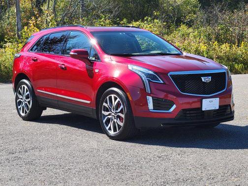 2022 Cadillac XT5 Sport