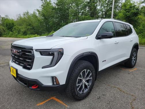2025 GMC Acadia AWD AT4