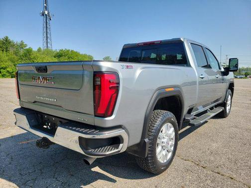 2024 GMC Sierra 2500 SLT