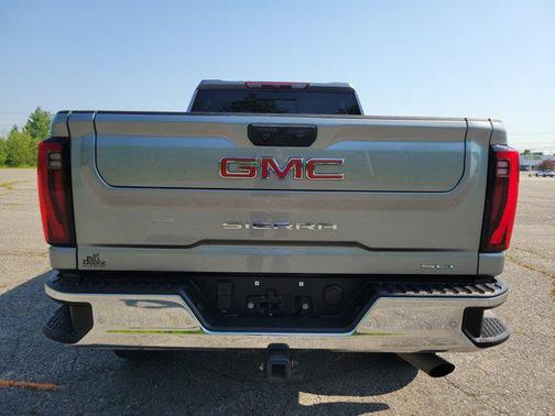 2024 GMC Sierra 2500 SLT