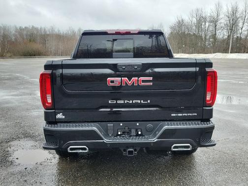 Onyx Black 2026 GMC Sierra 1500 Denali