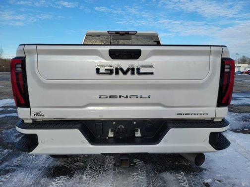 2024 GMC Sierra 2500 Denali Ultimate