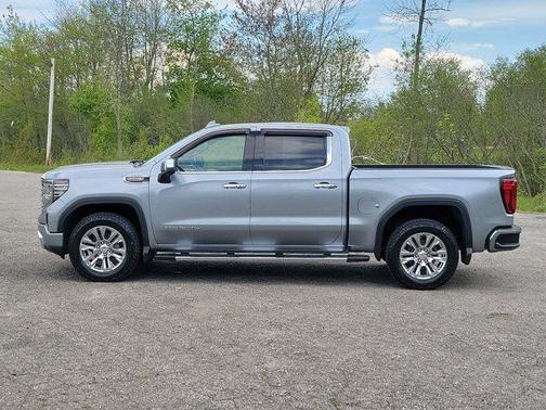 Sterling Metallic 2023 GMC Sierra 1500 Denali