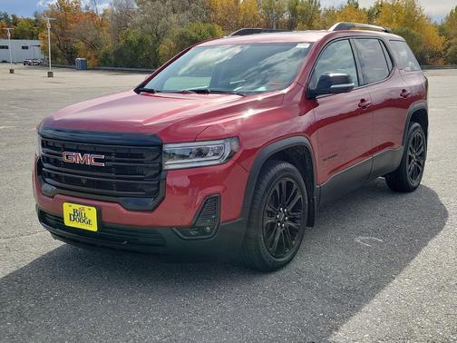 Volcanic Red Tintcoat 2023 GMC Acadia AWD SLT