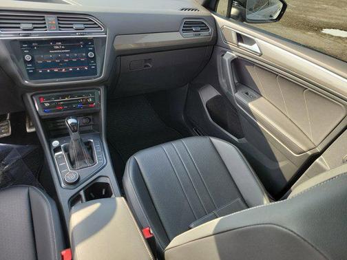 2023 Volkswagen Tiguan 2.0T SE R-Line Black 4MOTION