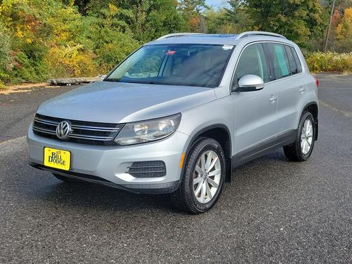 Reflex Silver Metallic 2017 Volkswagen Tiguan 2.0T Wolfsburg Edition