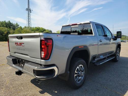 2025 GMC Sierra 2500 SLE