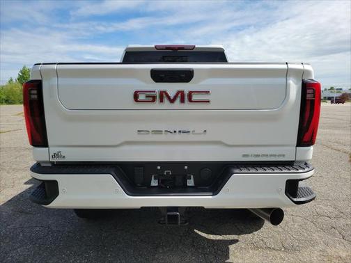 2025 GMC Sierra 3500 Denali