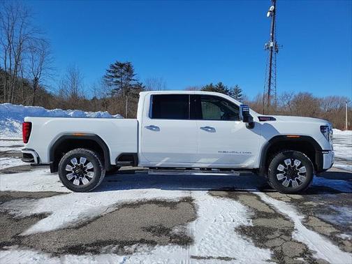 2025 GMC Sierra 2500 Denali