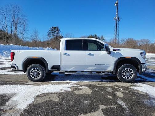 2025 GMC Sierra 2500 SLT
