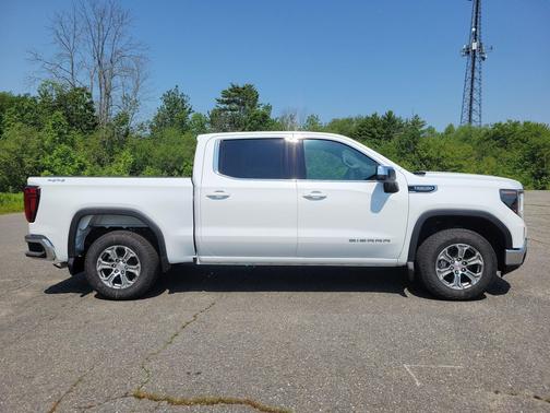 2025 GMC Sierra 1500 SLE