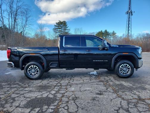 2026 GMC Sierra 2500 SLE