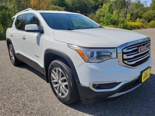 2017 GMC Acadia SLE-2