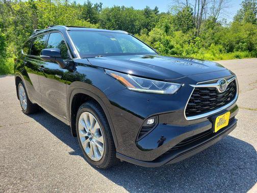 2021 Toyota Highlander Hybrid Limited