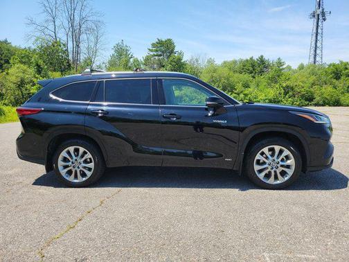 2021 Toyota Highlander Hybrid Limited
