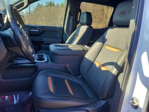 Summit White 2021 GMC Sierra 1500 AT4