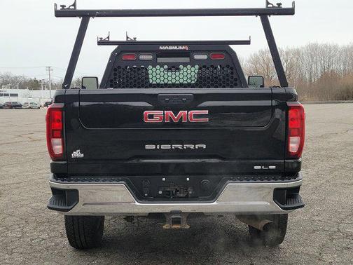 2022 GMC Sierra 2500 SLE